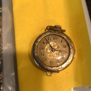 Wadsworth Referee Quality watch,16 jewels Pocket Watch.No chain.Estate sale item
